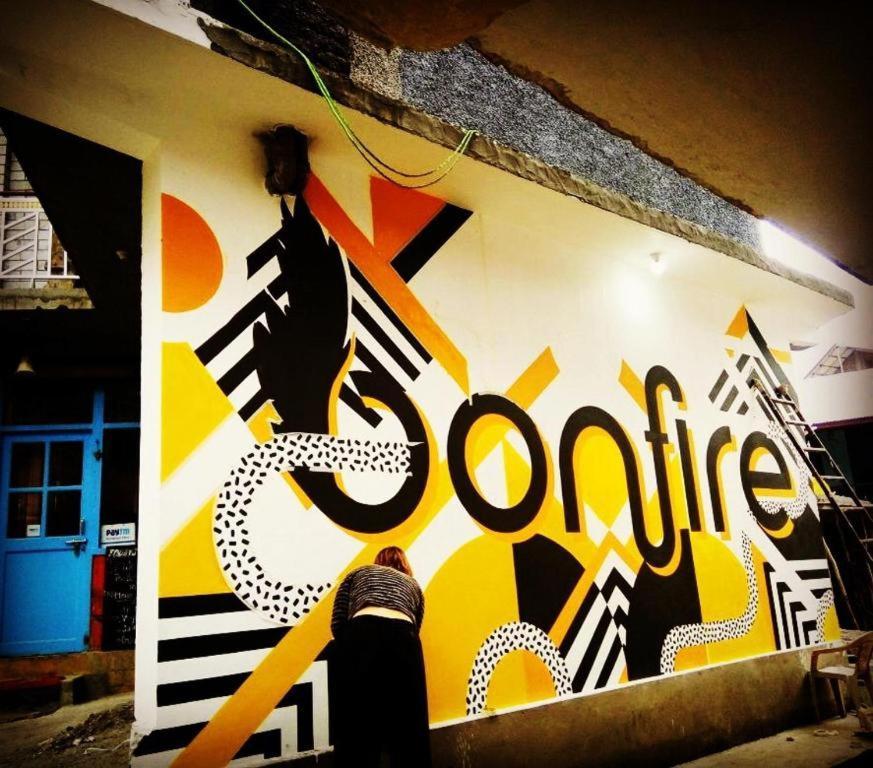 Bonfire Hostels リシケーシュ エクステリア 写真