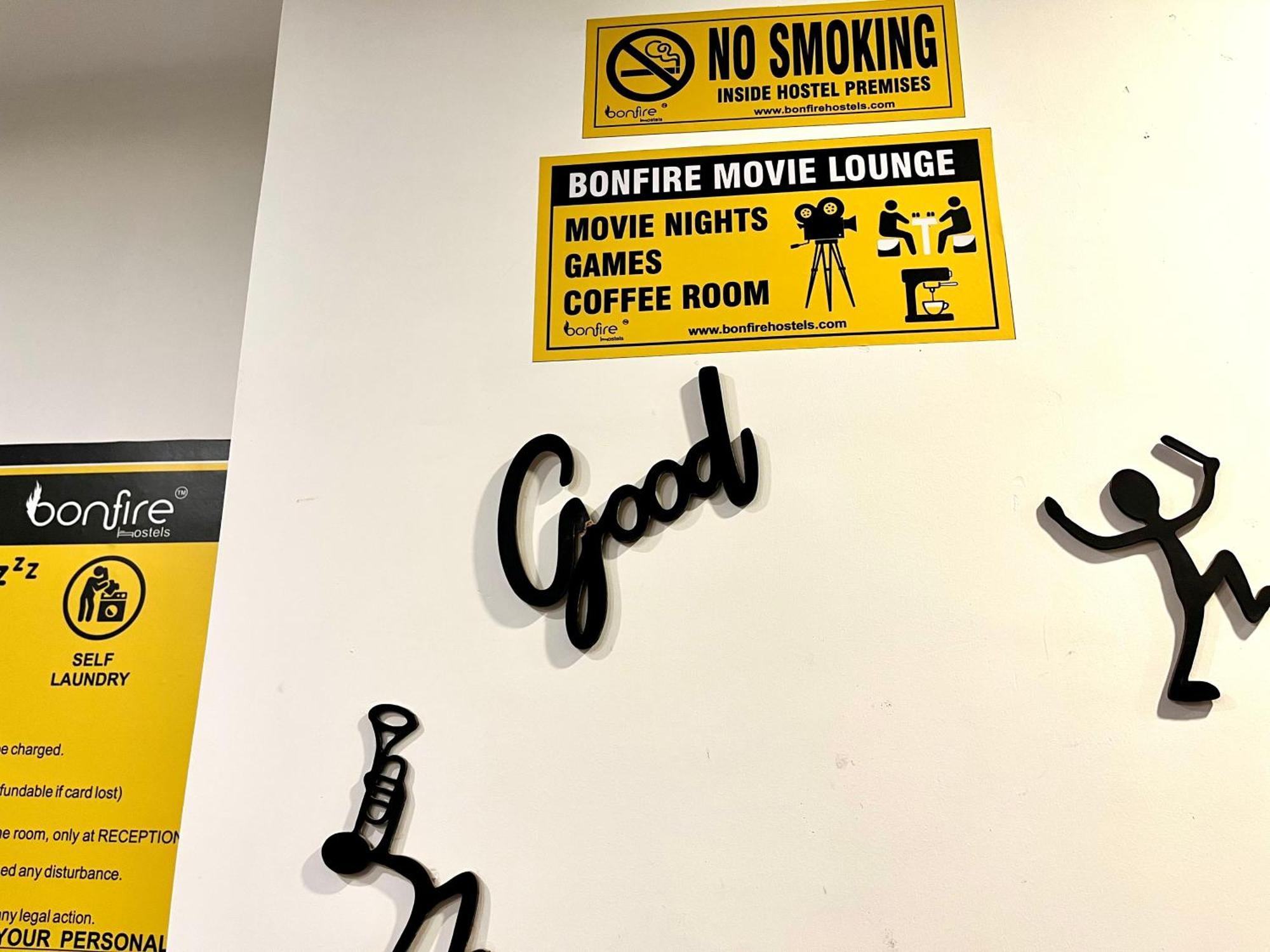 Bonfire Hostels リシケーシュ エクステリア 写真